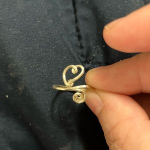 Two silver rings with a Pearl